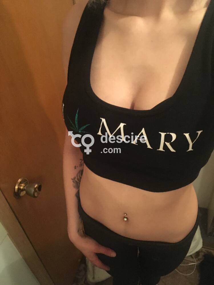 OUTCALLS ONLY ★ Sexy🫦 & Discrete🤫 Flexible Beauty 🪷 ★ - Edmonton - Canada